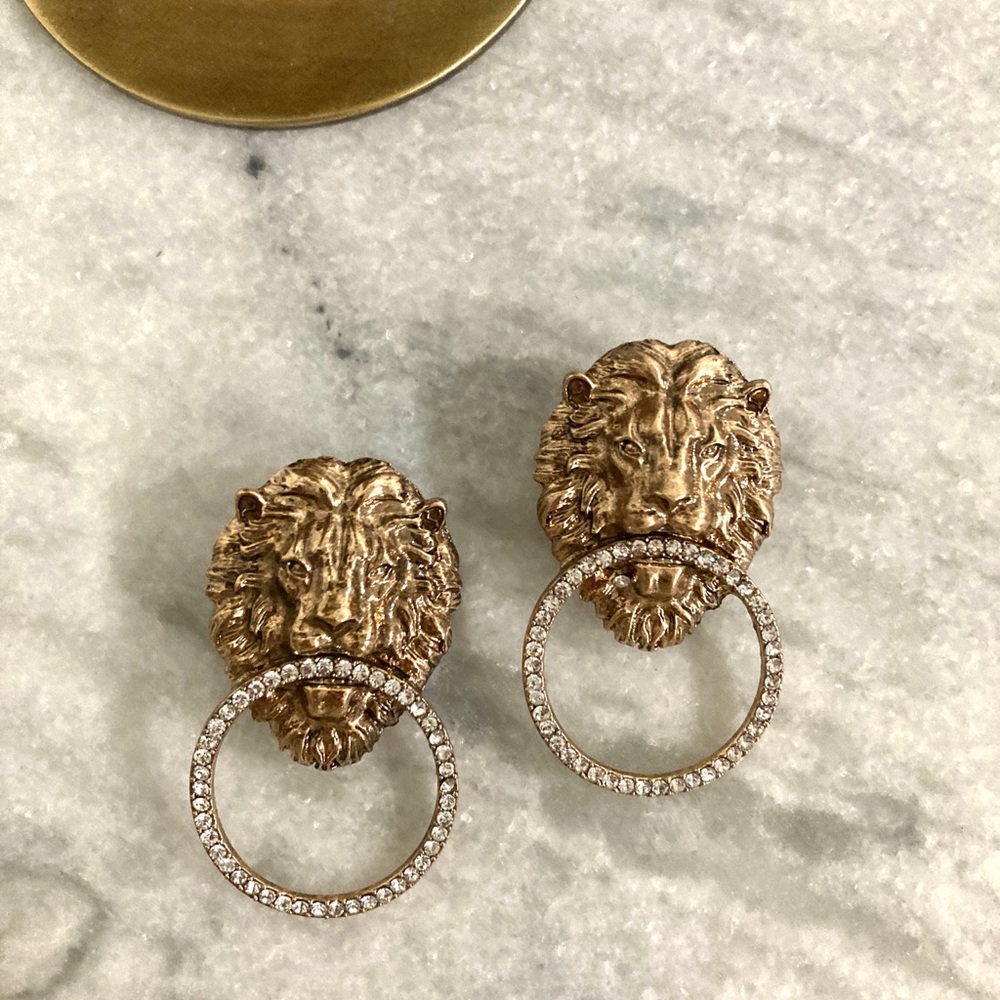 Lion Head Door Knocker Rhinestone Gold Earrings - Picture 3 of 4